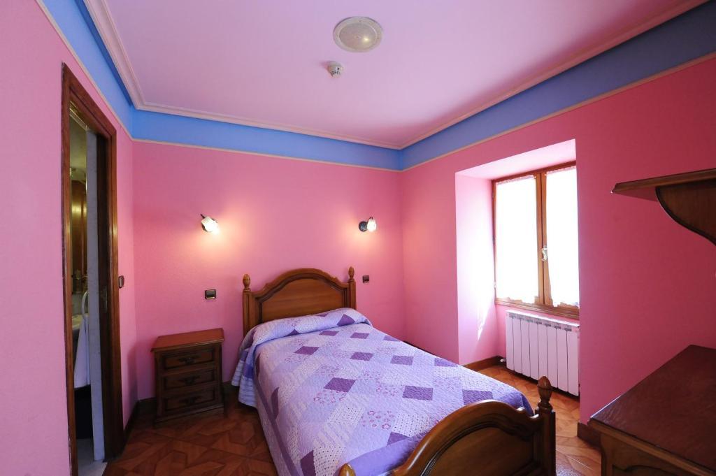Hotel Rural Bereau 레사카 객실 사진