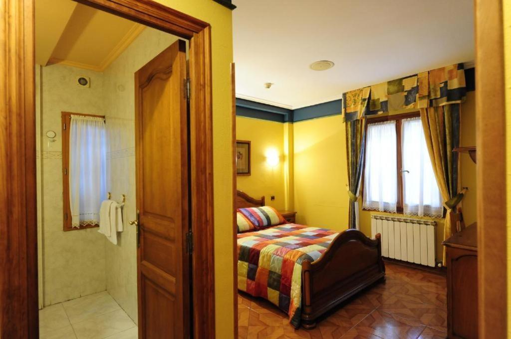 Hotel Rural Bereau 레사카 외부 사진