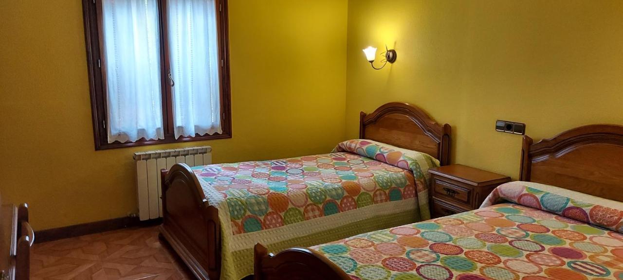 Hotel Rural Bereau 레사카 외부 사진